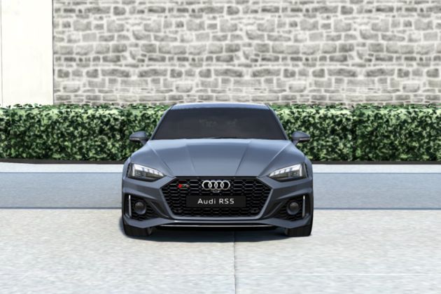 Audi RS5 Front View Image