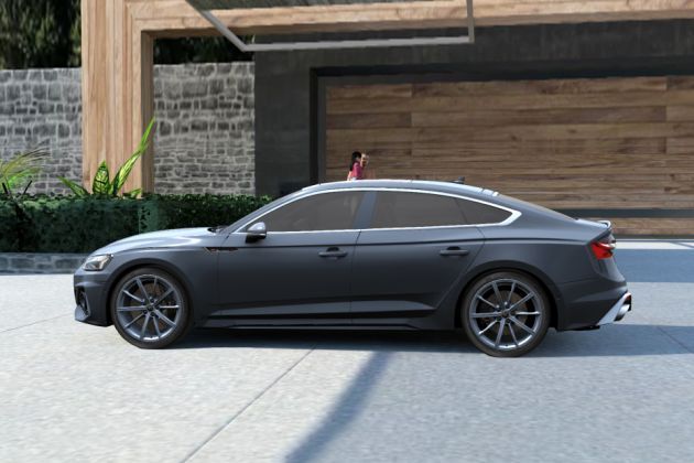 Audi RS5 Side View (Left)  Image