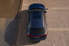 Audi SQ8 Top View Image