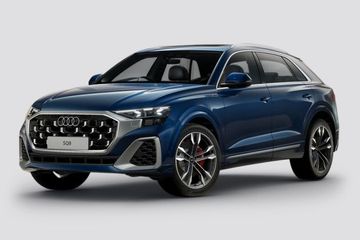 Audi SQ8 Front Left Side Image