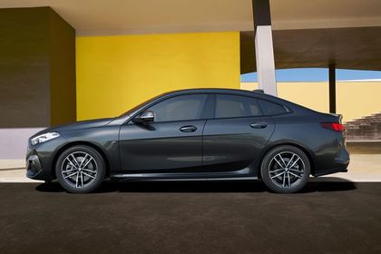 BMW 2 Series Side View (Left)  Image