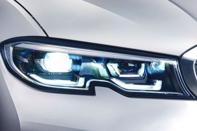 BMW 3 Series Gran Limousine 2021-2023 Headlight Image BMW 3 Series Gran Limousine 2021-2023 Headlight Image