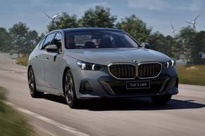 BMW 5 Series Exterior Image Image