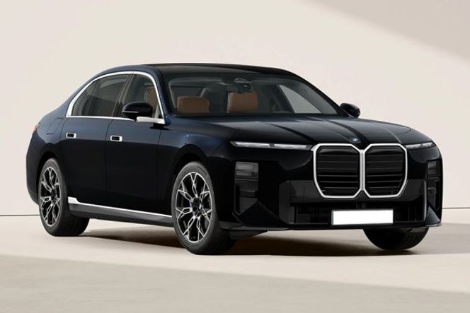 BMW 7 Series Exterior Image