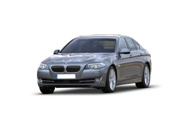BMW 5 Series 2010-2013 Front Left Side Image
