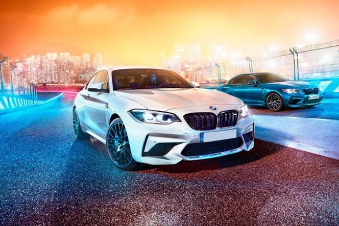 BMW M2 2018-2022 Front Left Side Image
