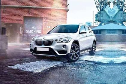 BMW X1 2015-2020 Front Left Side Image