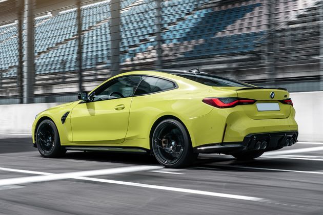 BMW M4 Competition Rear Left View Image