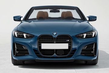 BMW M440i Front View Image
