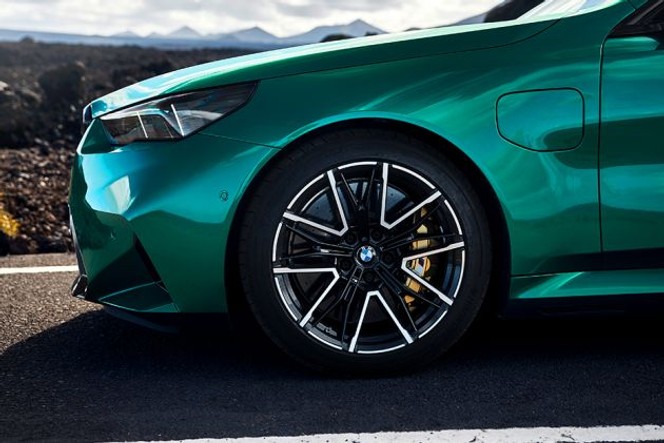 బిఎండబ్ల్యూ ఎం5 వీల్ image