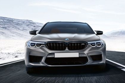 BMW M5 2020-2021 Front View Image
