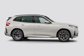 BMW X3 Front Right View Image