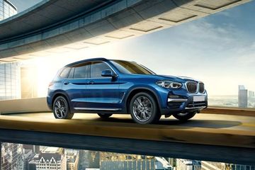 BMW X3 2014-2022 Front Left Side Image