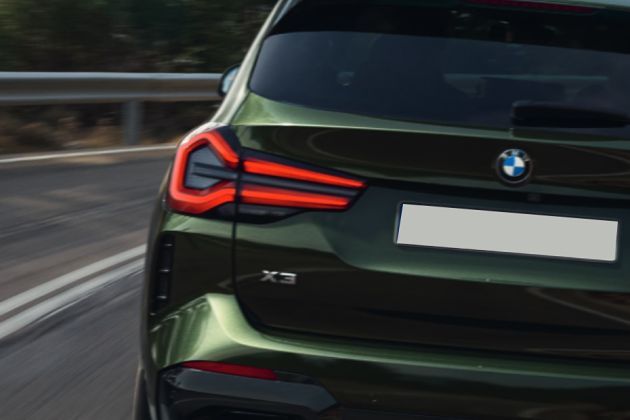 BMW X3 Taillight Image