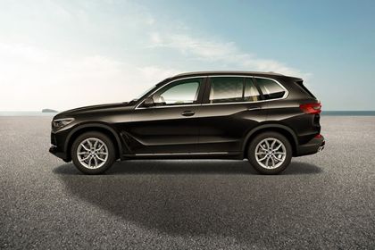 BMW X5 Side View (Left)  Image