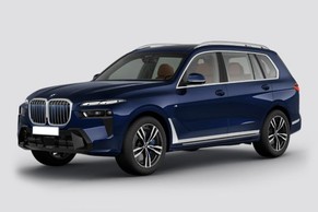BMW X7 Front Left Side Image