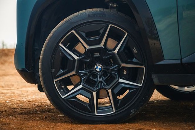 பிஎன்டபில்யூ எக்ஸ்எம் சக்கர image