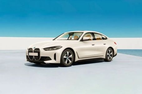 BMW i4 Front Left Side Image