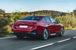 BMW i5 Rear Right Side Image