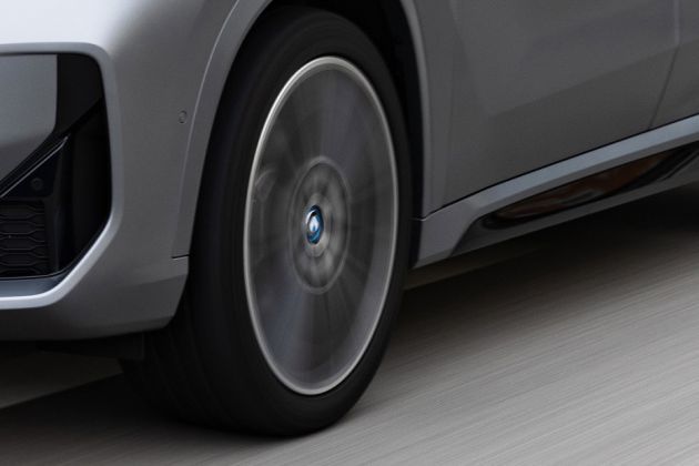 BMW iX1 Wheel Image