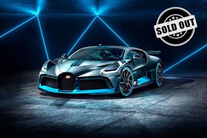 Bugatti Divo Front Left Side Image