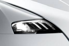 Bugatti Veyron Headlight Image