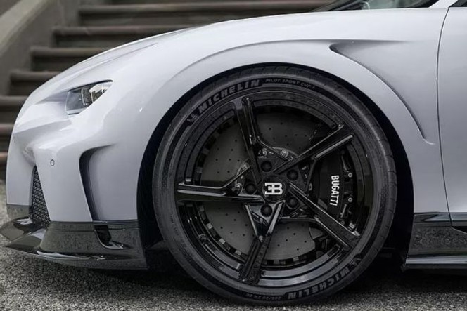 Bugatti Chiron Wheel Image Bugatti Chiron Wheel Image