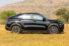 Citroen Basalt Front Right View Image