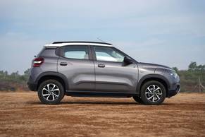 Citroen eC3 Front Right View Image