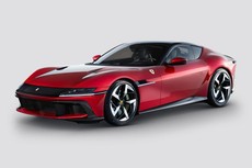 பெரரி 12cilindri மைலேஜ்