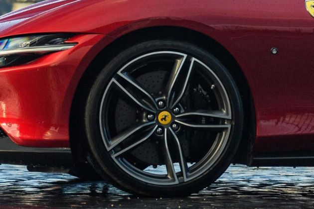 Ferrari Roma Wheel Image