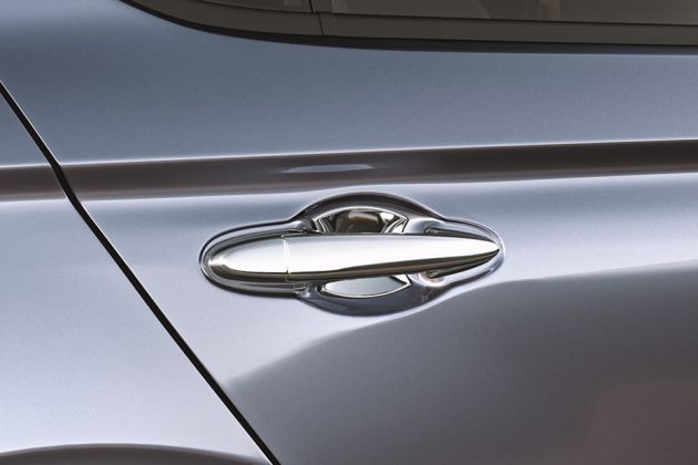 Honda City Hybrid Door Handle Image