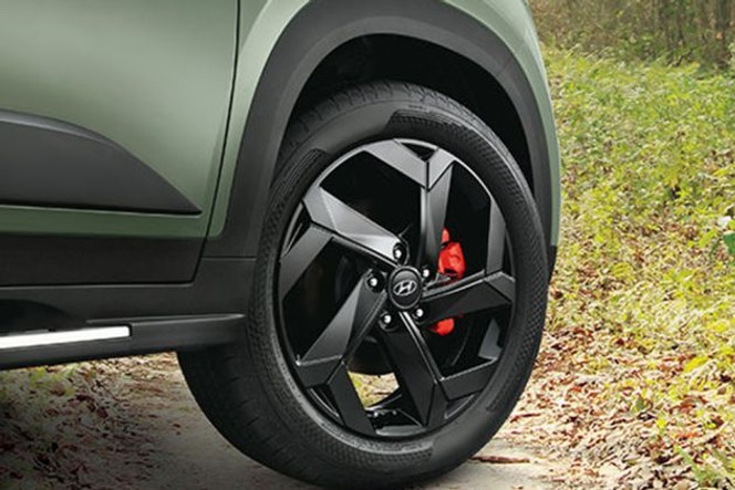 ஹூண்டாய் அழகேசர் 2021-2024 சக்கர image