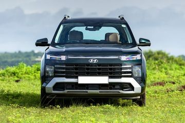 Hyundai Alcazar Front View Image