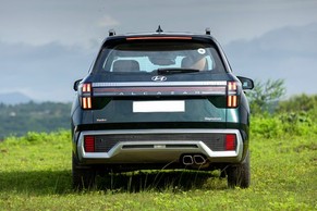 Hyundai Alcazar Rear view Image