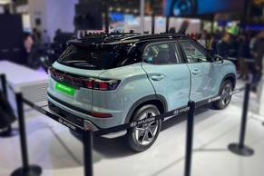 Hyundai Creta Electric Rear Right Side Image