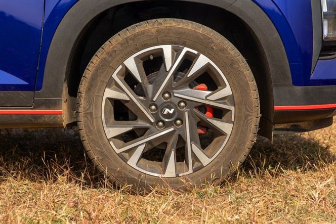 ಹುಂಡೈ ಕ್ರೇಟಾ ಎನ್ ಲೈನ್ ವೀಲ್ image