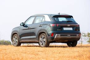 Hyundai Creta Rear Left View Image
