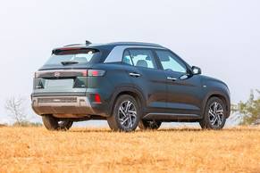 Hyundai Creta Rear Right Side Image