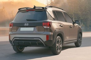 Hyundai Exter Rear Right Side Image