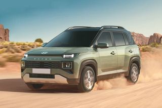 https://stimg.cardekho.com/images/carexteriorimages/630x420/Hyundai/Exter/9482/1739879064741/exterior-image-165.jpg?tr=w-320