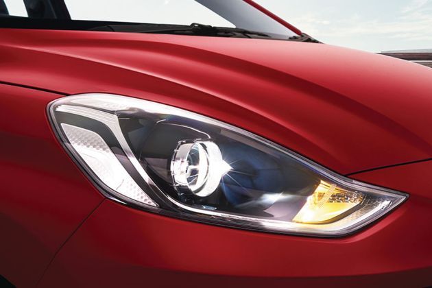 Hyundai Grand i10 Nios Headlight Image