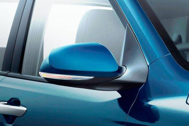 hyundai grand i10 rear view mirror price