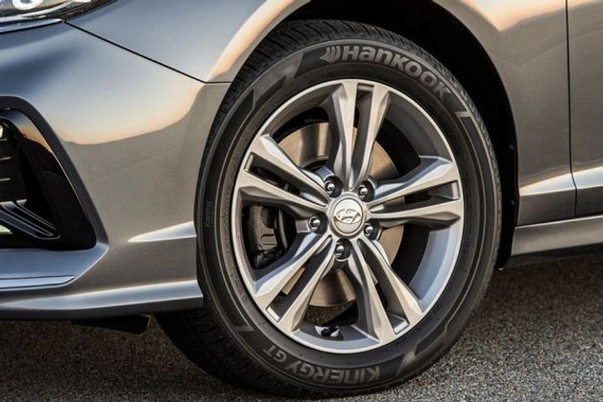 హ్యుందాయ్ సోనట వీల్ image