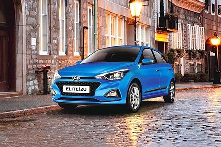 Hyundai Elite i20 Front Left Side Image