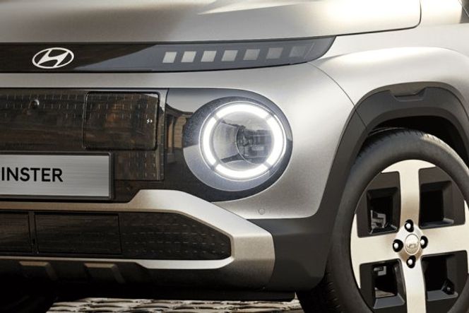 ഹുണ്ടായി ഇൻസ്റ്റർ headlight image