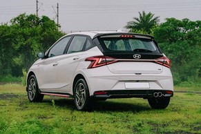 Hyundai i20 N-Line Rear Left View Image