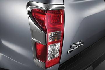 ഇസുസു ഹൈ-ലാൻഡർ taillight image