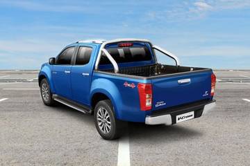 Isuzu D-Max V-Cross 2019-2021 Rear Left View Image