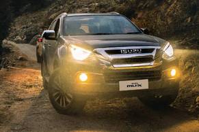 Isuzu MU-X Exterior Image Image